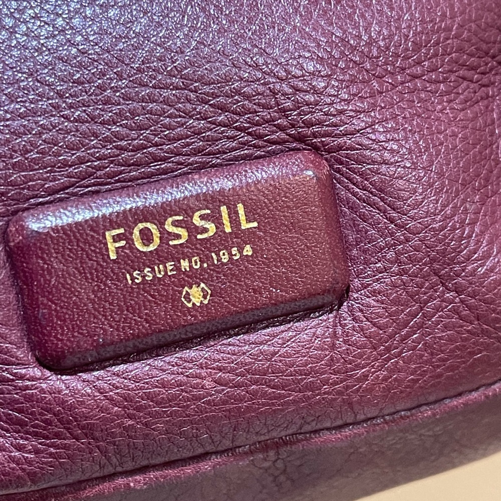 Fossil 1954  Maroon leather crossbody bag - Picture 11 of 14